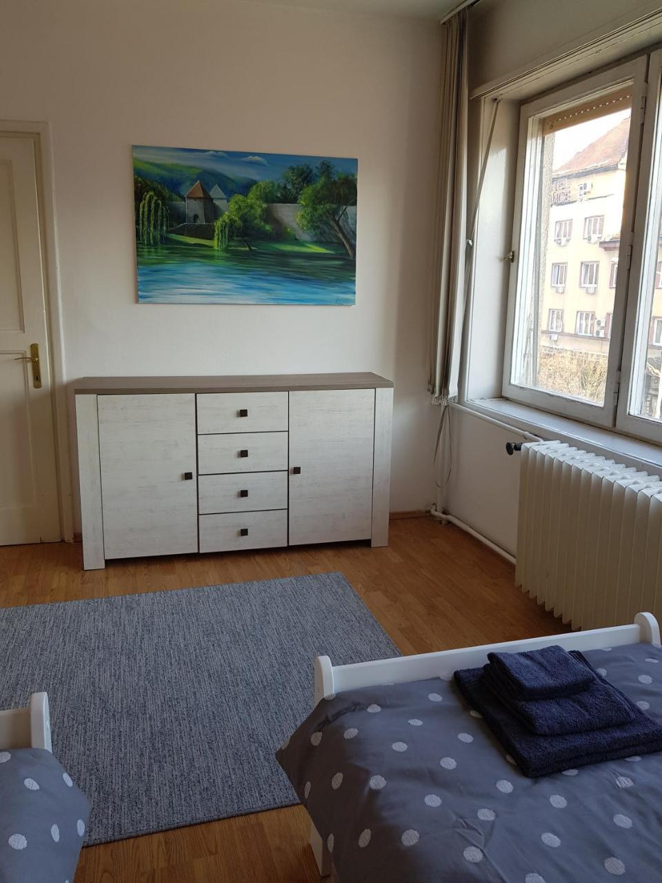 Sara Apartment Баня-Лука Экстерьер фото