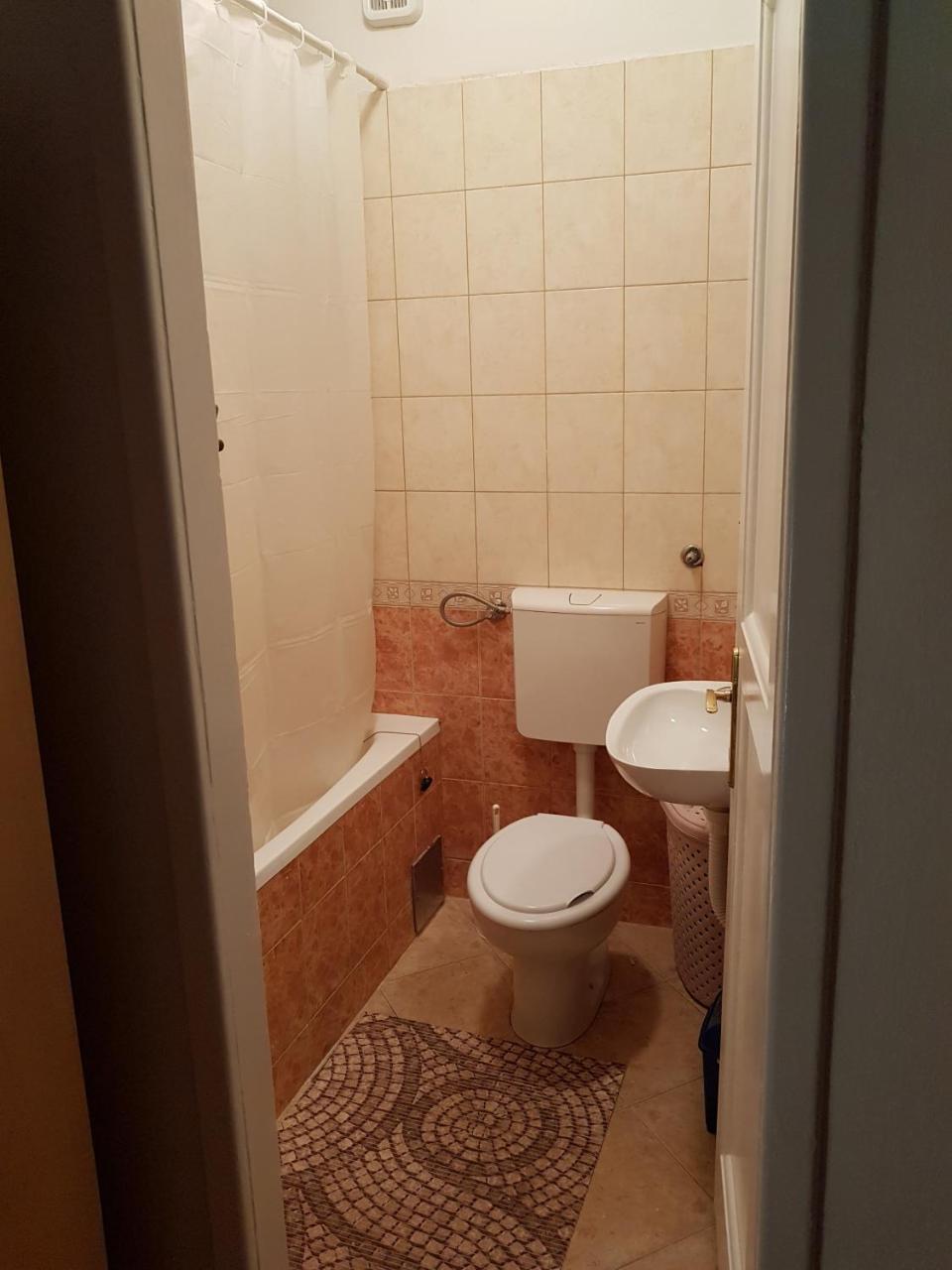 Sara Apartment Баня-Лука Экстерьер фото